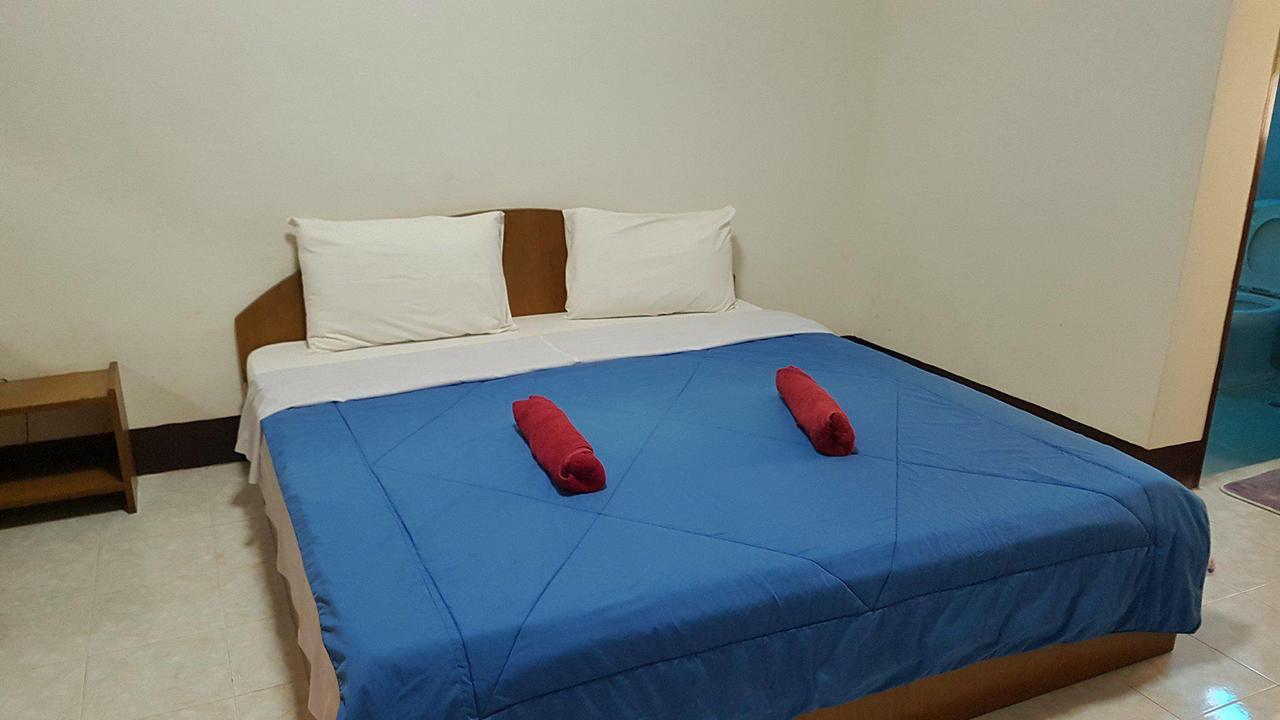 Lp Apartment Sakon Nakhon Zewnętrze zdjęcie